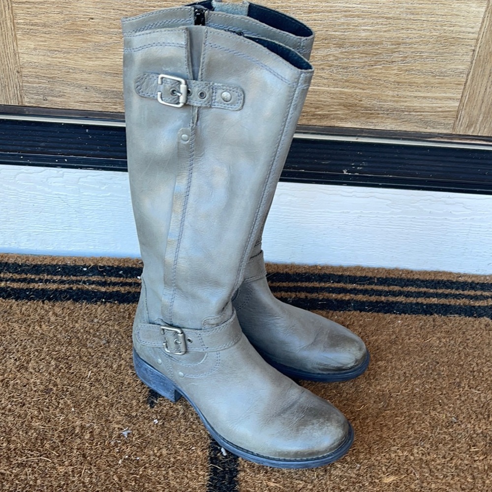 Eric Michael boot